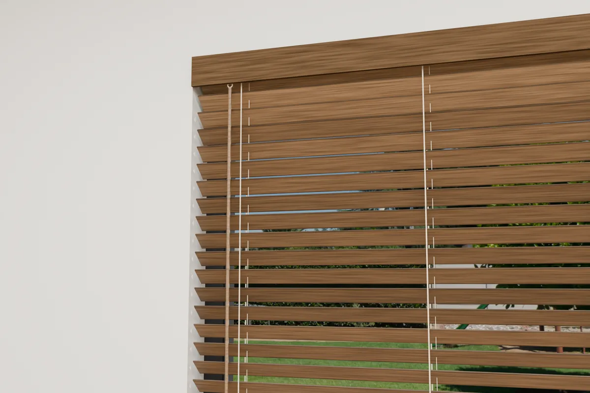 Wood venetian, close up.