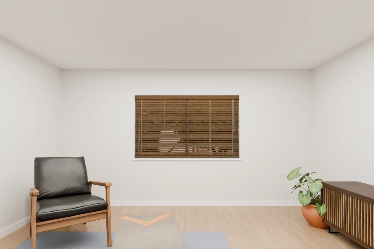 Wood venetian. Lounge window.